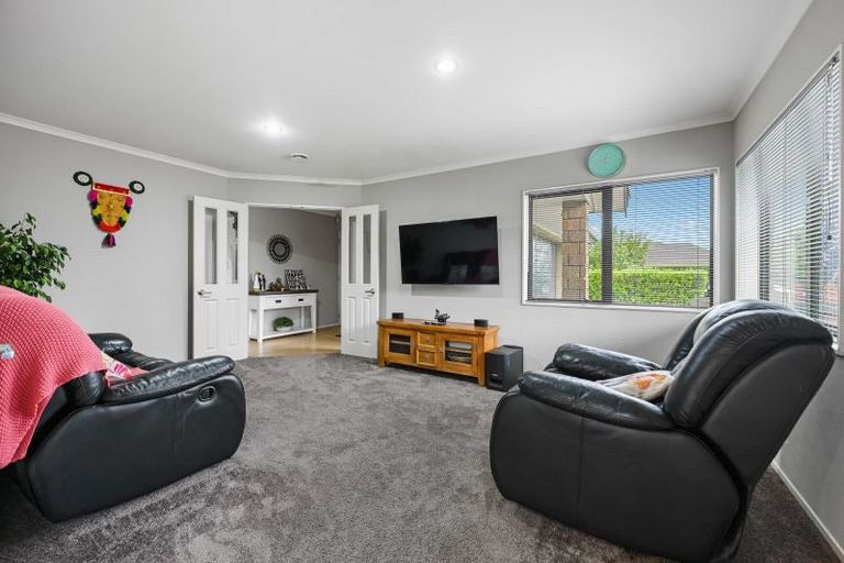 Photo of property in 8 Mercury Court, Rototuna North, Hamilton, 3210