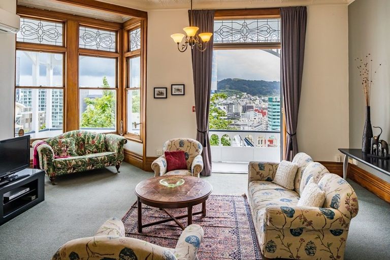 Photo of property in 2/219 The Terrace, Wellington Central, Wellington, 6011