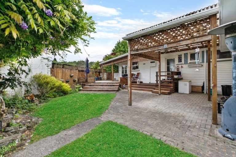 Photo of property in 3 Carolyn Place, Fitzroy, Hamilton, 3206