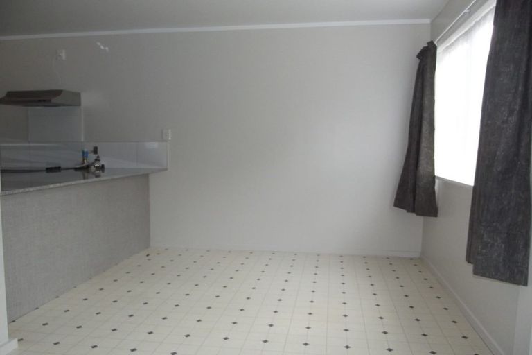 Photo of property in 34 Kirton Crescent, Manurewa, Auckland, 2102