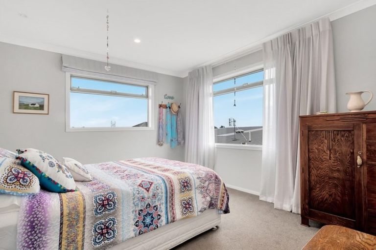 Photo of property in 43 Excelsa Place, Papamoa Beach, Papamoa, 3118