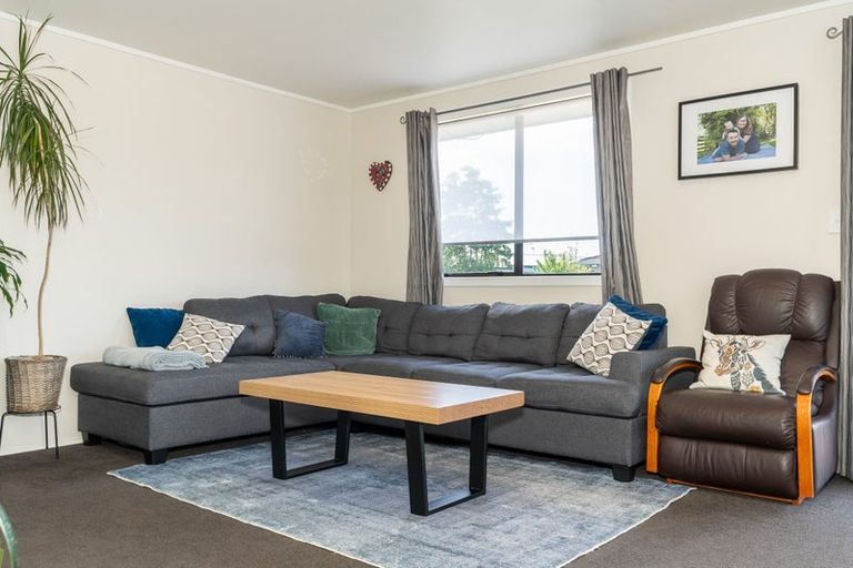 Photo of property in 10 Aintree Street, Nawton, Hamilton, 3200