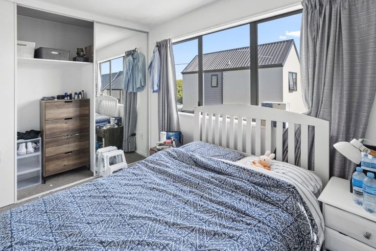 Photo of property in 2/61 King Street, Sydenham, Christchurch, 8023