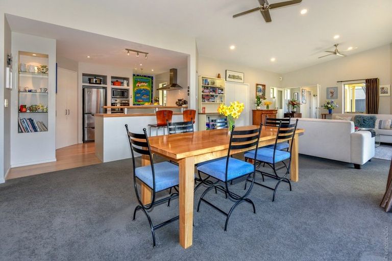 Photo of property in 10 Elmslie Grove, Halswell, Christchurch, 8025