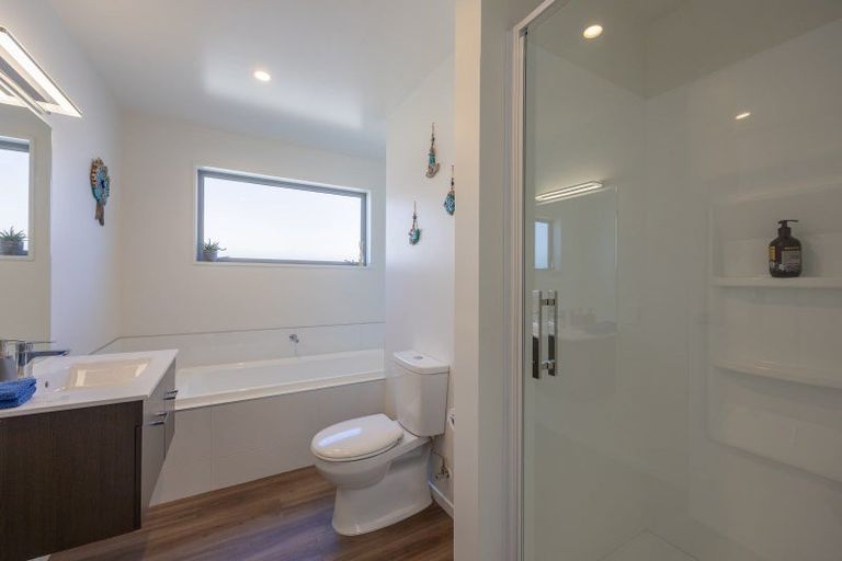 Photo of property in 13 Rocklands Court, Wanaka, 9305