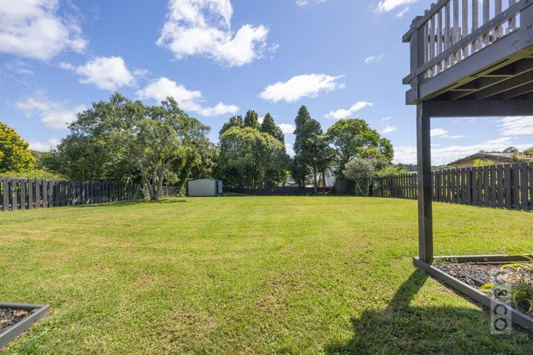 Photo of property in 19 Maude Street, Riverhead, 0820