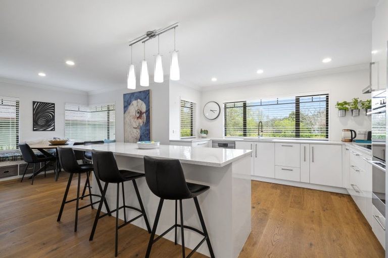 Photo of property in 9 Mark Williams Place, Clevedon, Papakura, 2582