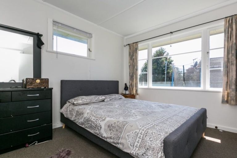 Photo of property in 805 Hastings Street North, Hastings, 4122