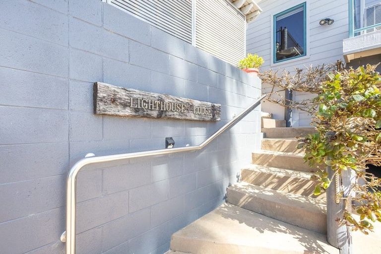 Photo of property in Signal Stn Road, Pouto, Te Kopuru, 0391