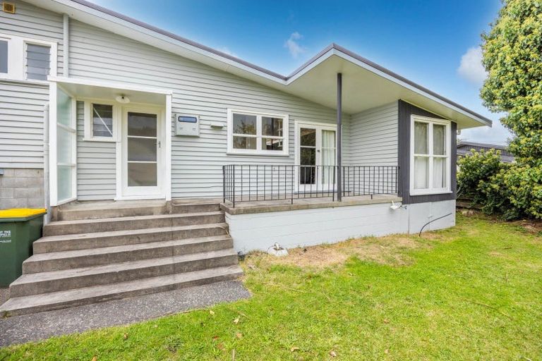 Photo of property in 16 Leeds Street, Silverdale, Hamilton, 3216