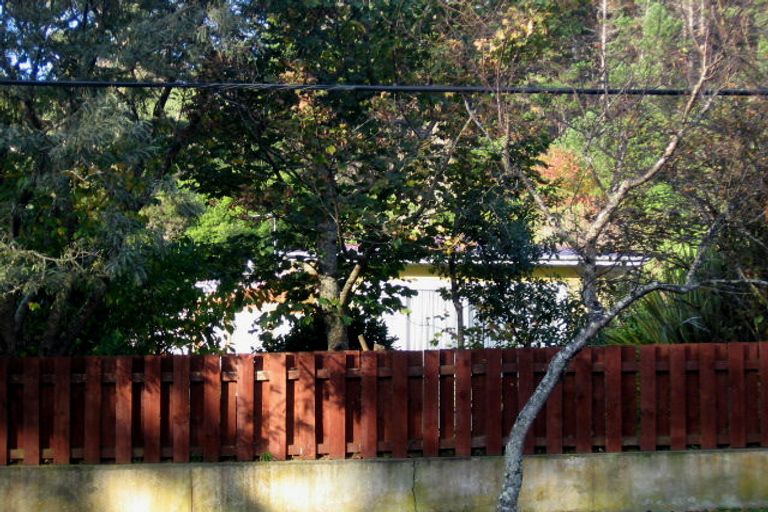 Photo of property in 465 Stokes Valley Road, Stokes Valley, Lower Hutt, 5019