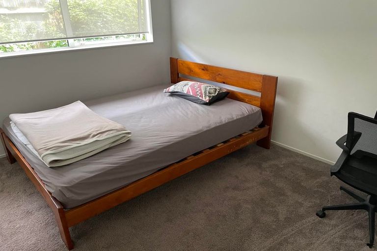 Photo of property in 5 Alloway Street, Westgate, Auckland, 0614