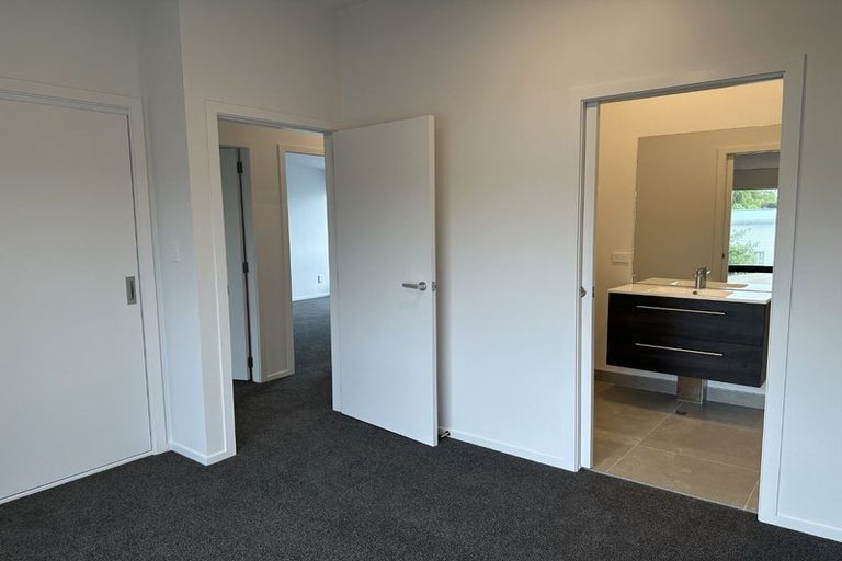 Photo of property in 5 Houhere Street, Paraparaumu, 5032