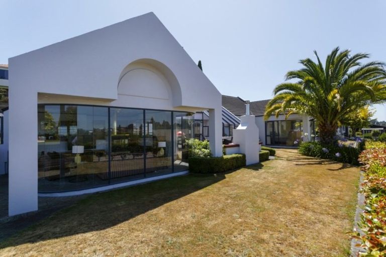 Photo of property in 16 Rhodes Fall, Rangatira Park, Taupo, 3330