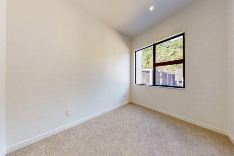 Photo of property in 49 Rua Kai Way, Brooklyn, Wellington, 6021