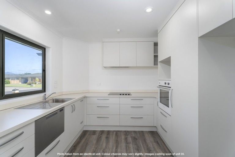 Photo of property in 21 Seascape Avenue, Whitianga, 3510