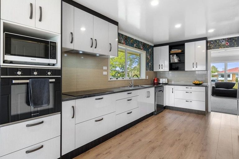 Photo of property in 21 Casper Street, Fairfield, Hamilton, 3214