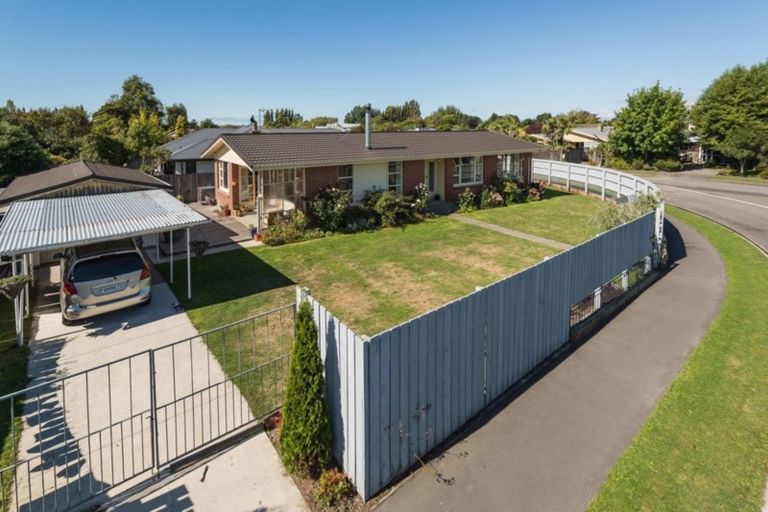 Photo of property in 21 Erica Street, Papanui, Christchurch, 8053
