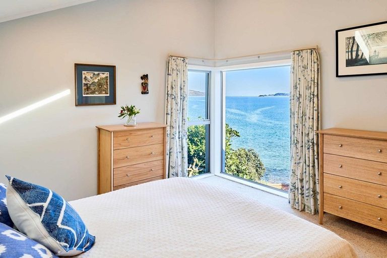 Photo of property in 125b Marine Drive, Sorrento Bay, Lower Hutt, 5013