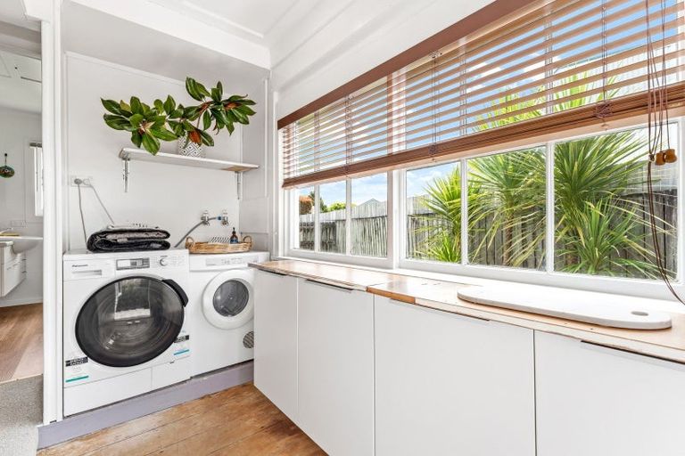 Photo of property in 979 Matakana Road, Matakana, Warkworth, 0985