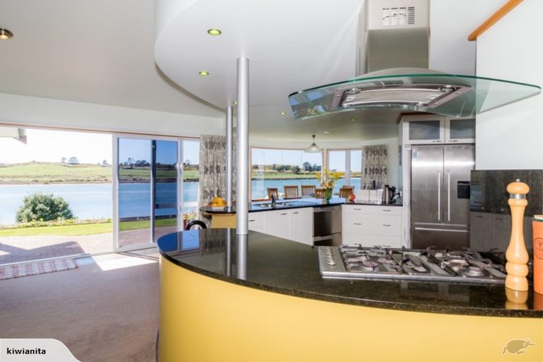 Photo of property in 22 Riverview Place, Waipu, 0582