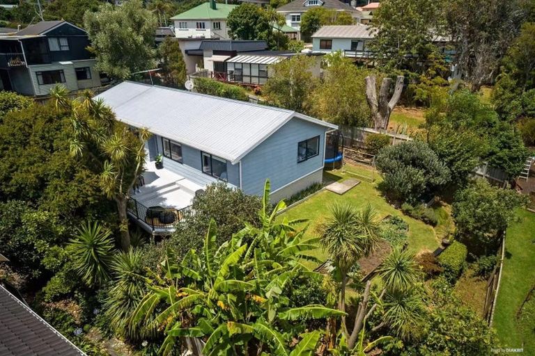 Photo of property in 2/614 Beach Road, Browns Bay, Auckland, 0630