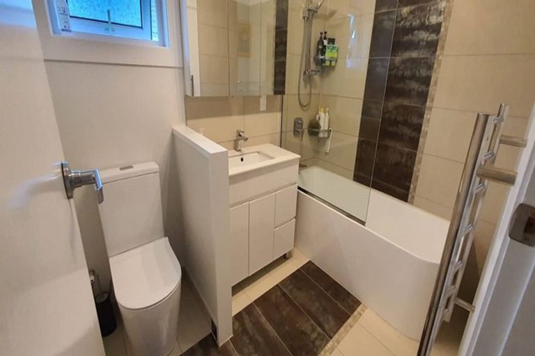 Photo of property in 76 Teesdale Street, Burnside, Christchurch, 8053