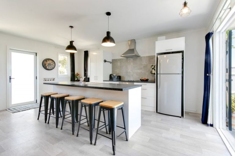 Photo of property in 1004 Reka Street, Akina, Hastings, 4122