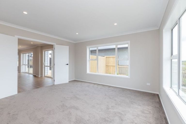 Photo of property in 8 Lavinias Way, Chartwell, Hamilton, 3210