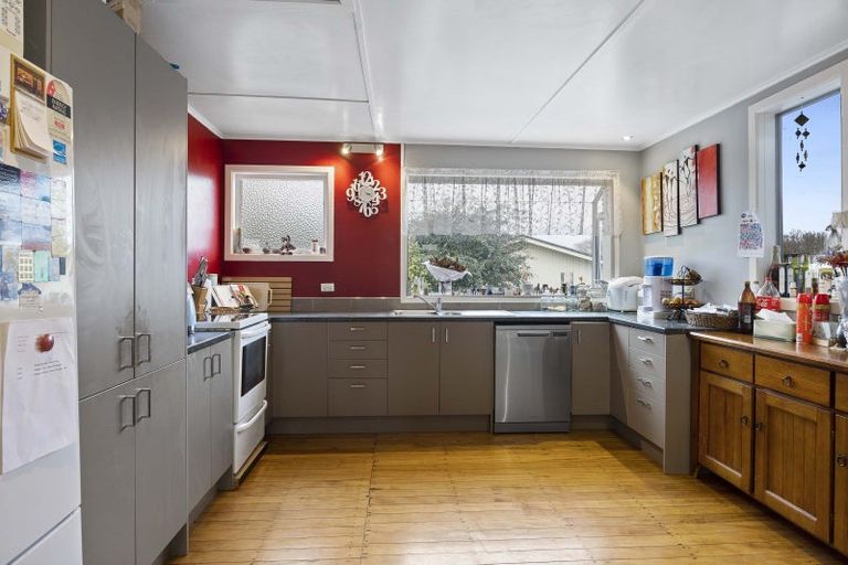 Photo of property in 31 Pembroke Road, Stratford, 4332