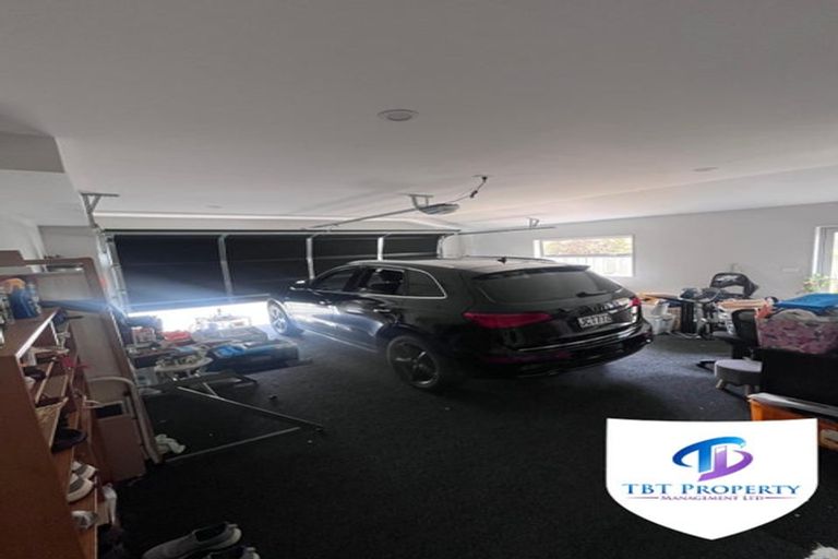 Photo of property in 14 Irongate Avenue, Ranui, Auckland, 0612