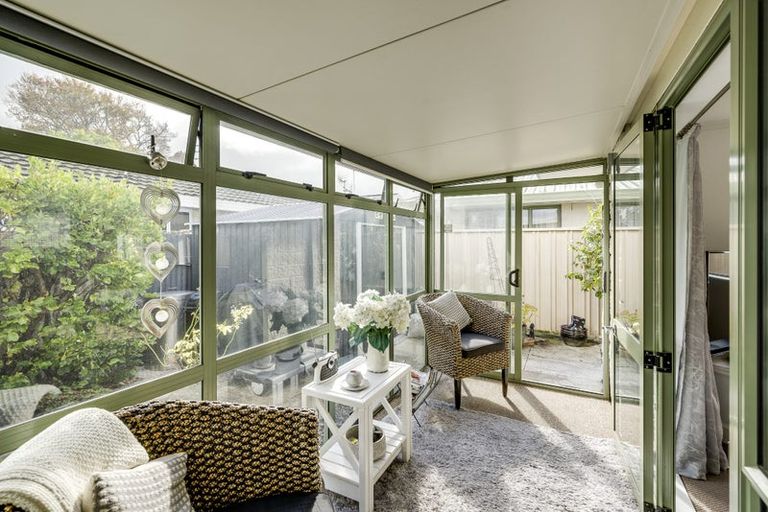 Photo of property in 5b Peddie Street, Taradale, Napier, 4112