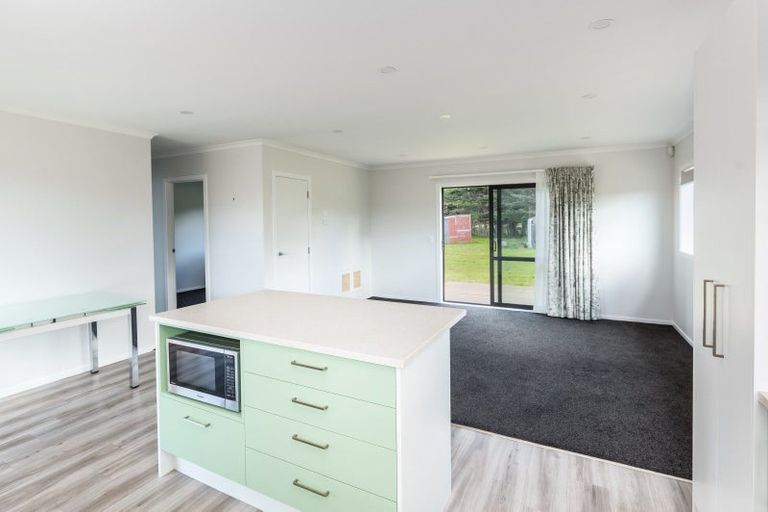 Photo of property in 370 Western Lake Road, Western Lake, Featherston, 5773