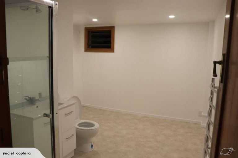 Photo of property in 12 Hohiria Road, Hataitai, Wellington, 6021