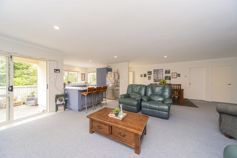Photo of property in 5 Astrid Court, Awapuni, Palmerston North, 4412
