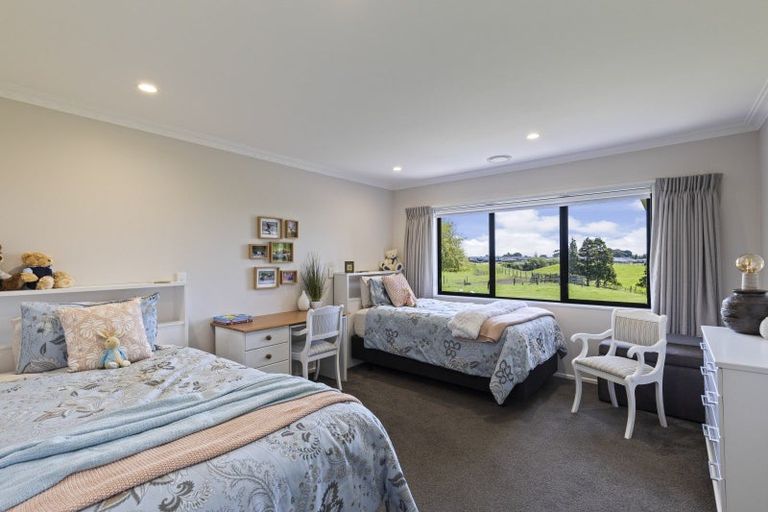 Photo of property in 1179 Devon Road, Bell Block, New Plymouth, 4373