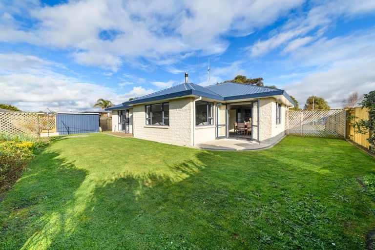 Photo of property in 93 Peter Hall Drive, Kelvin Grove, Palmerston North, 4414