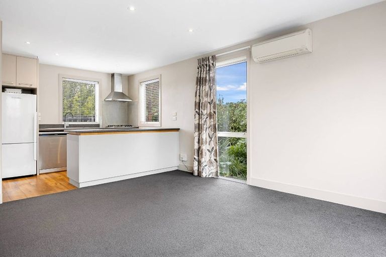 Photo of property in 1/966 Colombo Street, St Albans, Christchurch, 8014