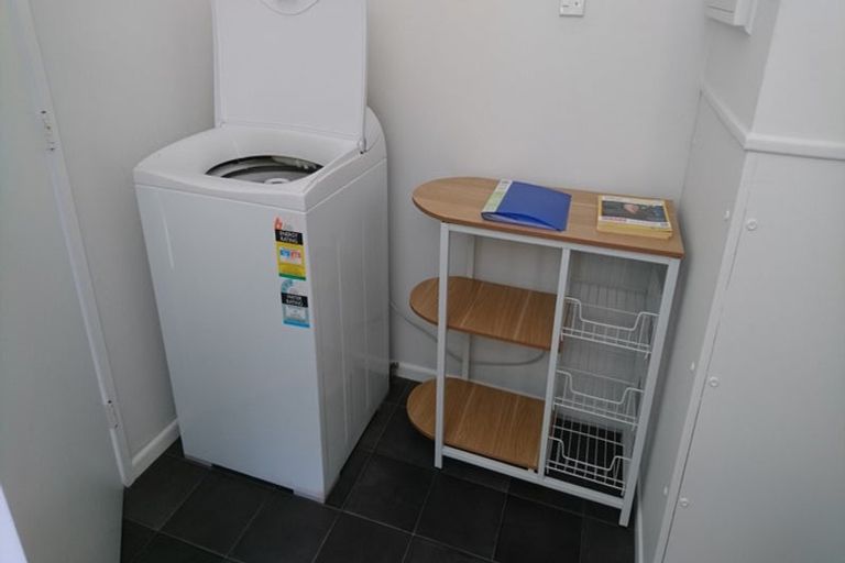 Photo of property in 15b Dormar Place, Churton Park, Wellington, 6037