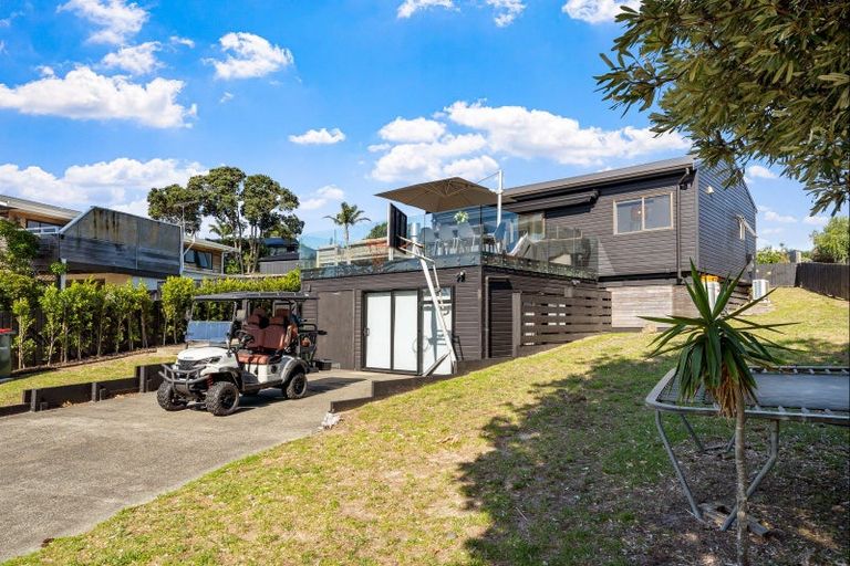 Photo of property in 34 Omaha Drive, Omaha, 0986