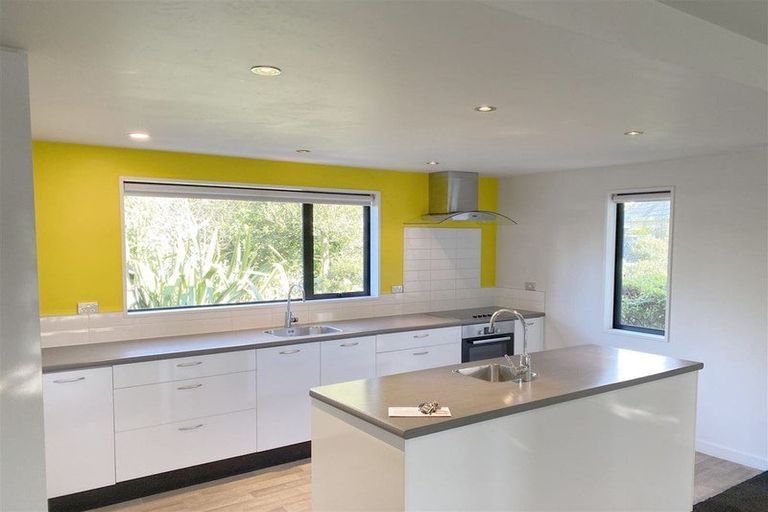 Photo of property in 82 Springfield Road, St Albans, Christchurch, 8014