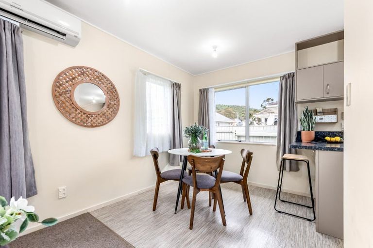 Photo of property in 2 Guiness Street, Avalon, Lower Hutt, 5011