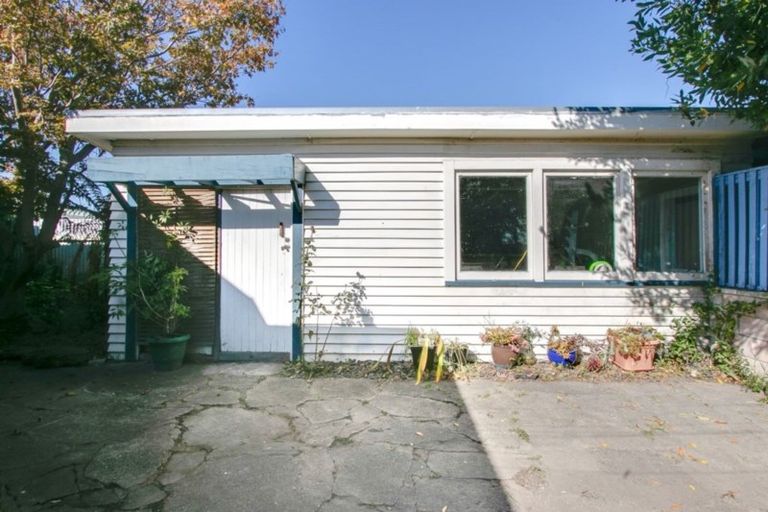 Photo of property in 12 Henderson Crescent, Onekawa, Napier, 4110