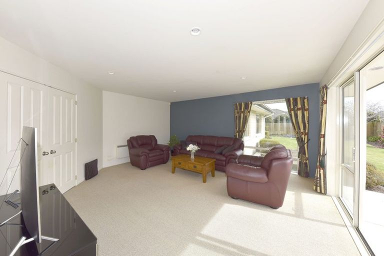 Photo of property in 15 Palm Drive, Shirley, Christchurch, 8052