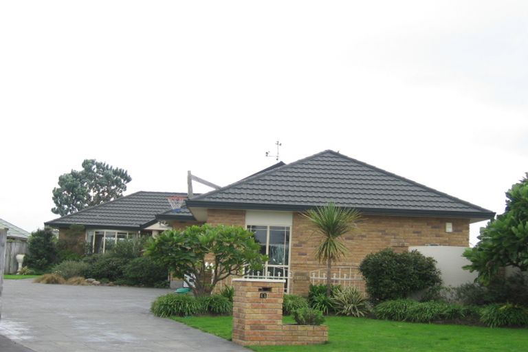 Photo of property in 11 Kakapo Court, Paraparaumu Beach, Paraparaumu, 5032