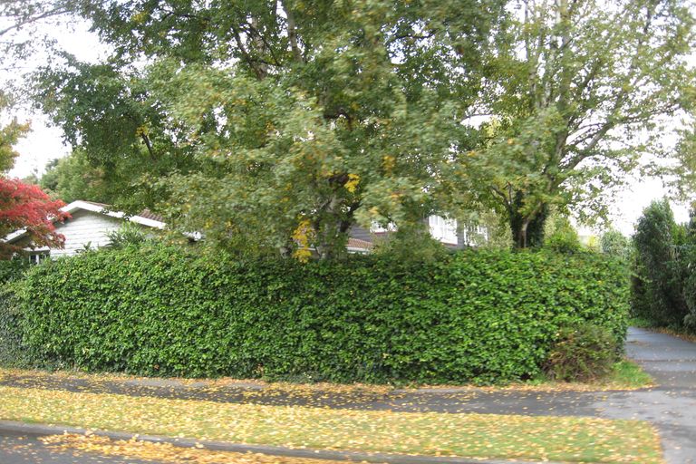 Photo of property in 7 Parkstone Avenue, Ilam, Christchurch, 8041