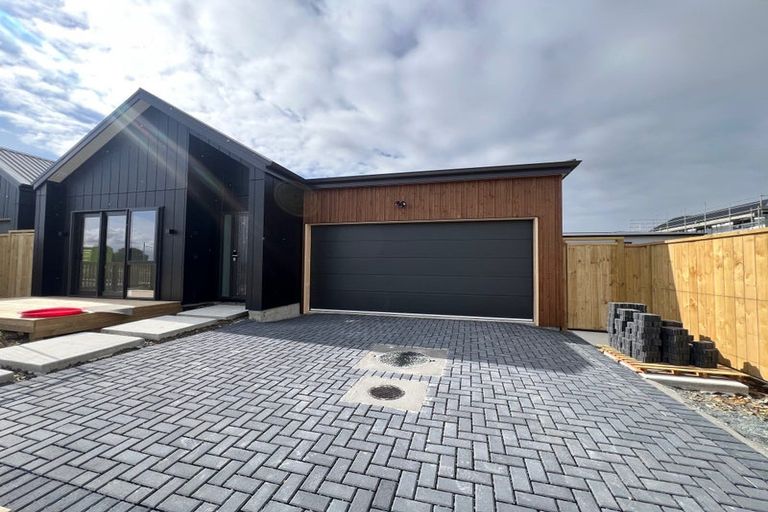 Photo of property in 13 Wagyu Lane, Karaka, 2580