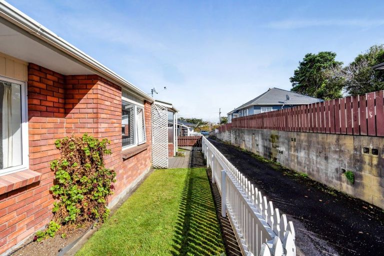 Photo of property in 14c David Street, Westown, New Plymouth, 4310
