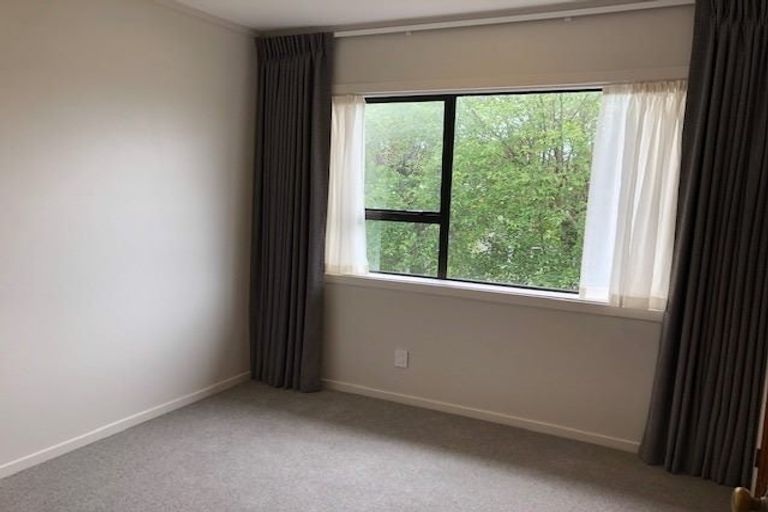 Photo of property in 2/48 Bayswater Avenue, Bayswater, Auckland, 0622