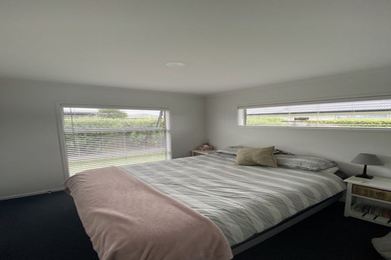 Photo of property in 2/2 Hilton Road, Saint Andrews, Hamilton, 3200